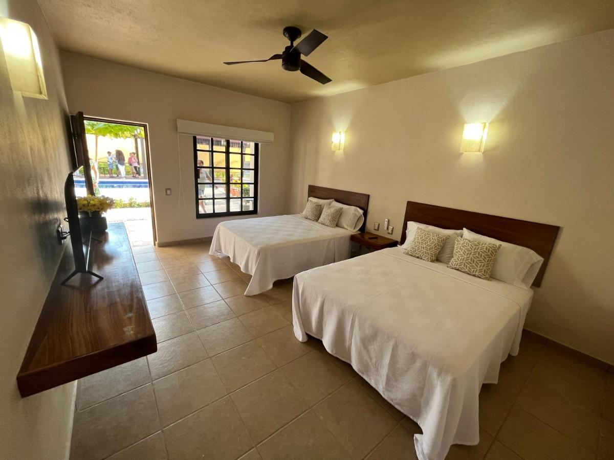 Natura Hotel & Villas Zihuatanejo Exteriör bild