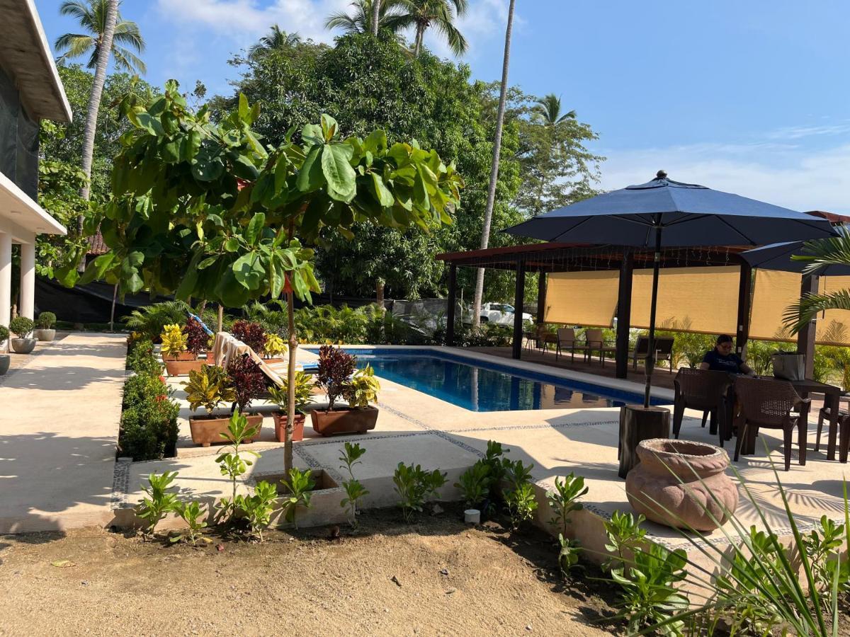 Natura Hotel & Villas Zihuatanejo Exteriör bild